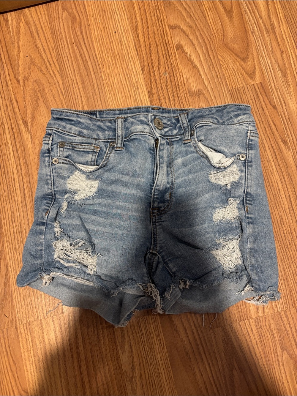 Size 4 American Eagle Outfitters Light Wash Ripped Denim Shorts